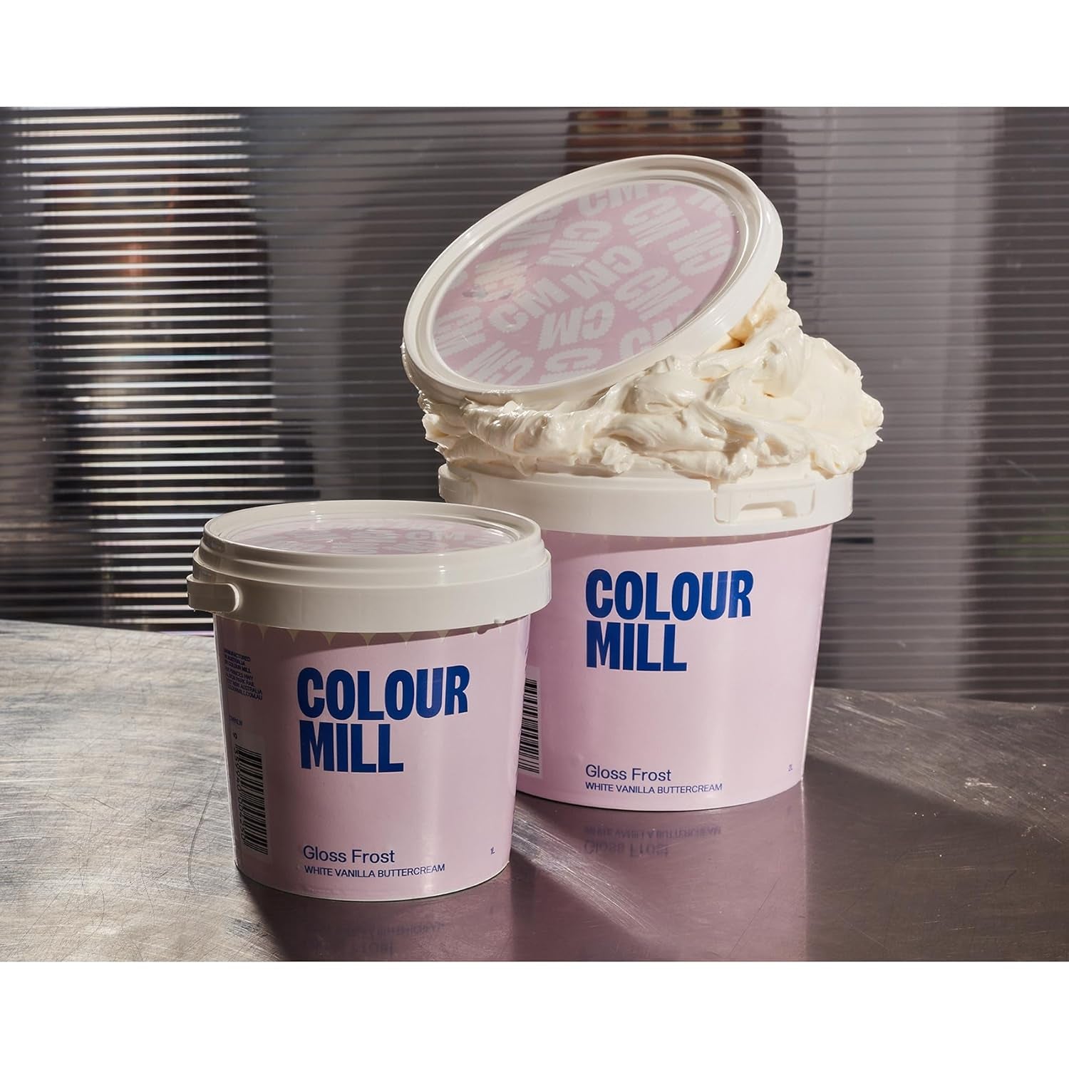 Colour Mill Chocolate Drip Easy-Melt Drizzle for Desserts, 125 Grams Dusk + Gloss Frost White Buttercream, 1 Liter (2.2LBS)