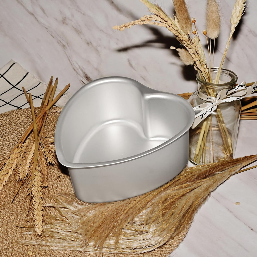 6 3 Inch Heart Shape Cake Pan, Baking Pan,Anodized Heart Cake Pans, Aluminum Pan, for Wedding Birthday and Other Occasions Cake.Silver